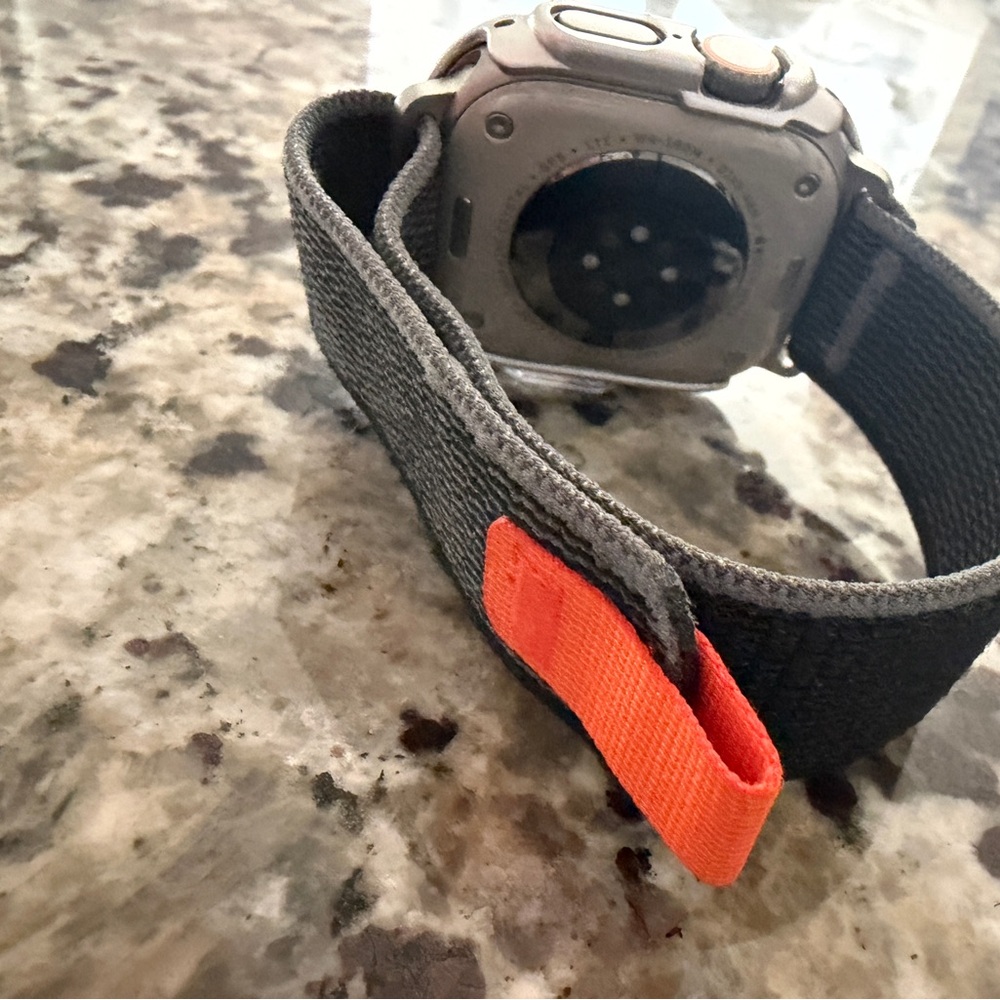 Fully protected Black and Clear Watch Ultra +watch band set - Picture 4 of 6